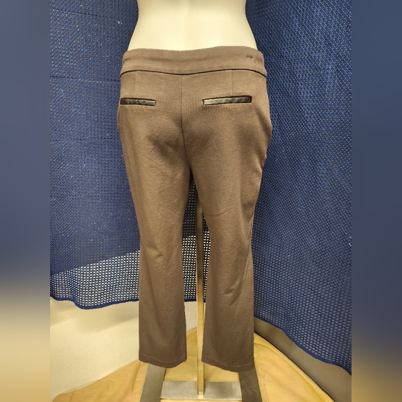 Northern Reflections - Brown Yoga Pants- Size 6 - Picture 2 of 4